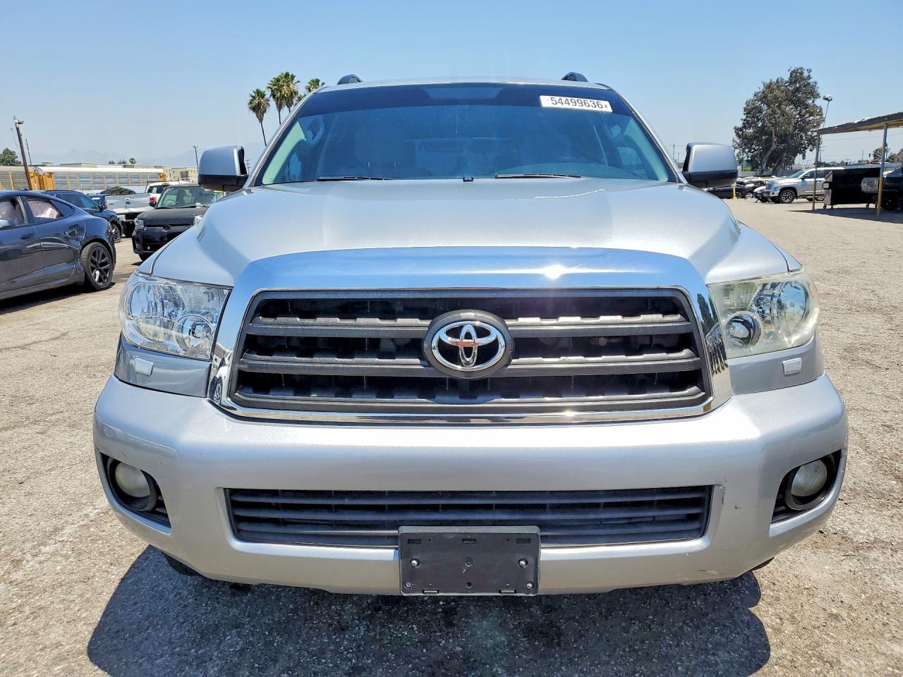 2015 TOYOTA Sequoia