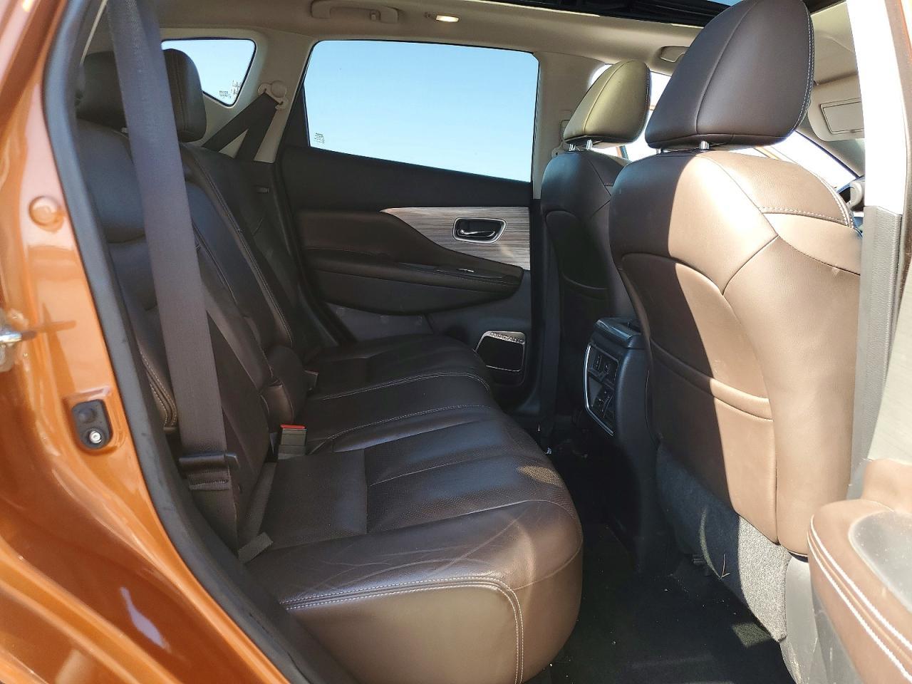 2015 NISSAN MURANO
