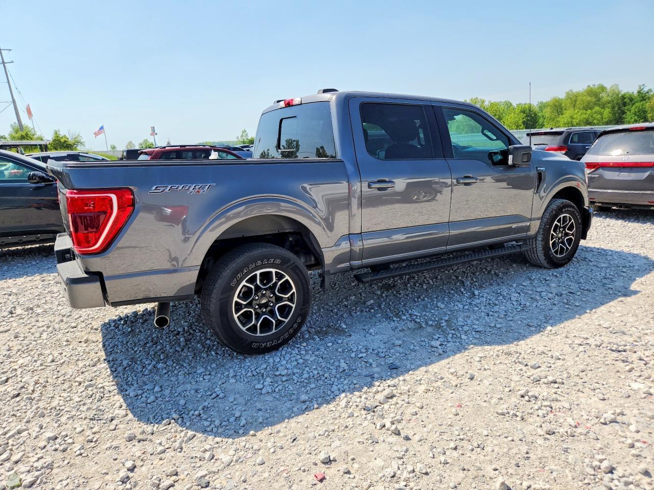 2022 FORD F-150 Lightning