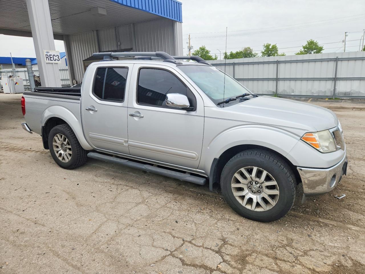 2012 NISSAN Frontier