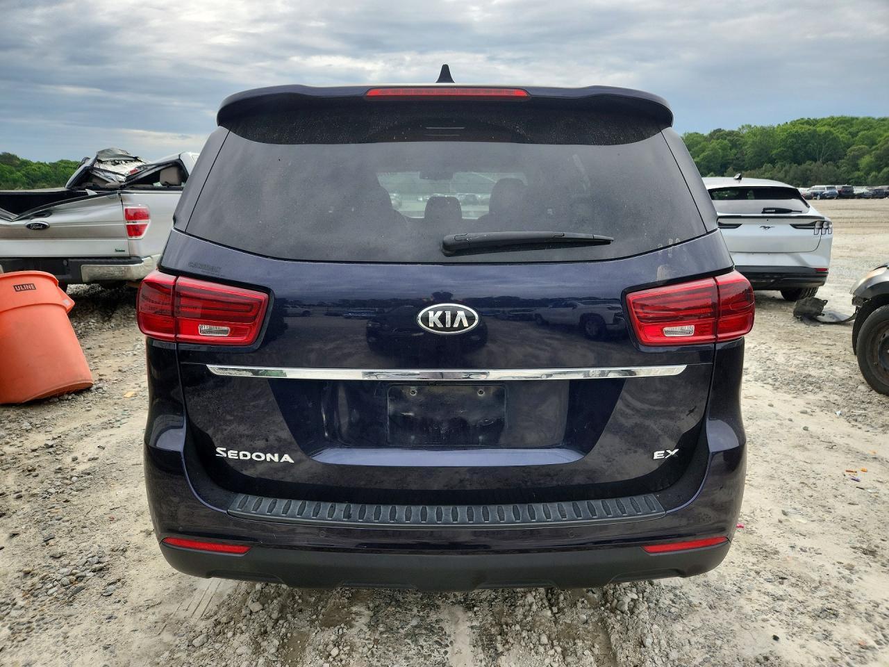2020 KIA SEDONA