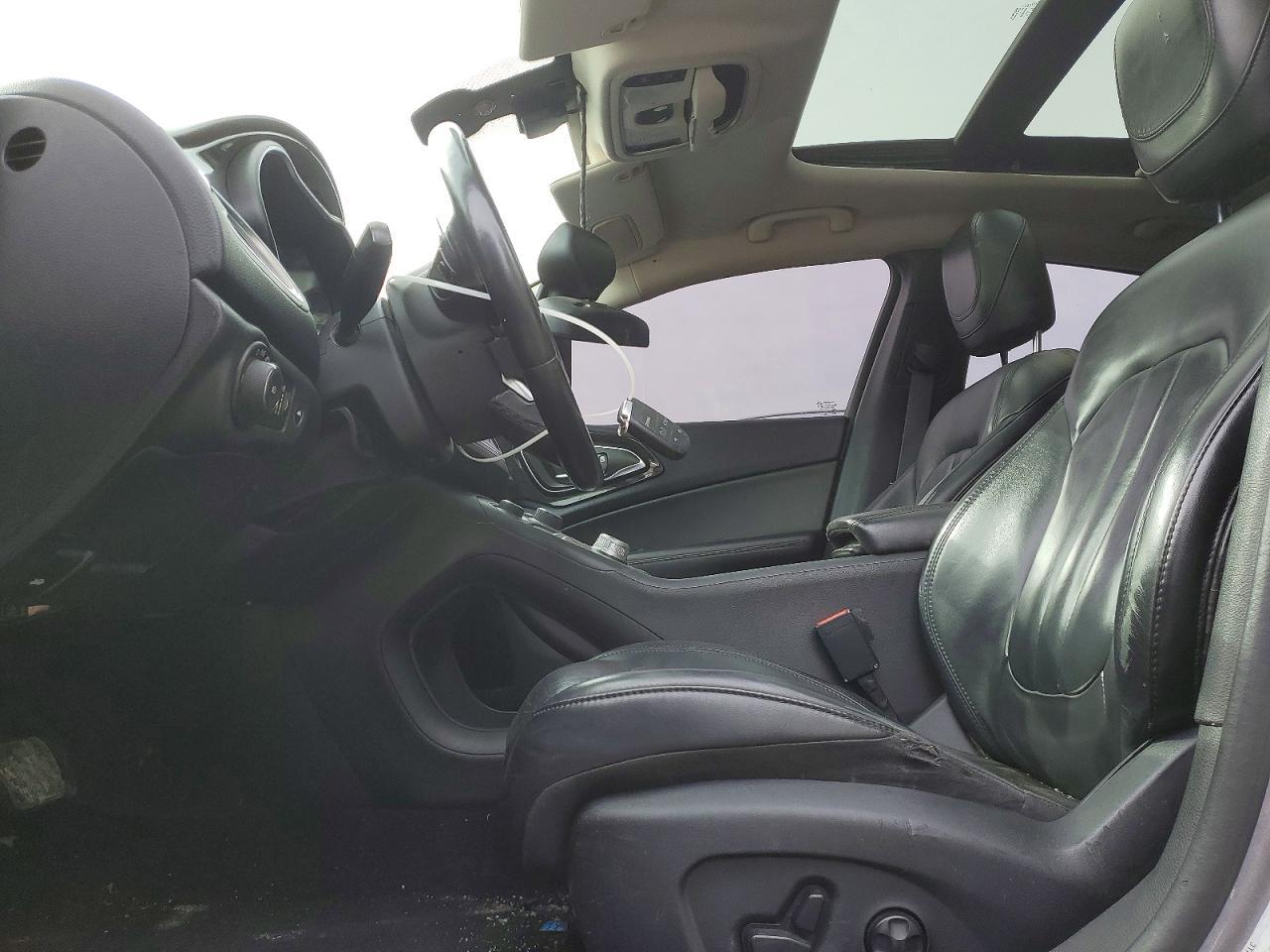 2016 CHRYSLER 200