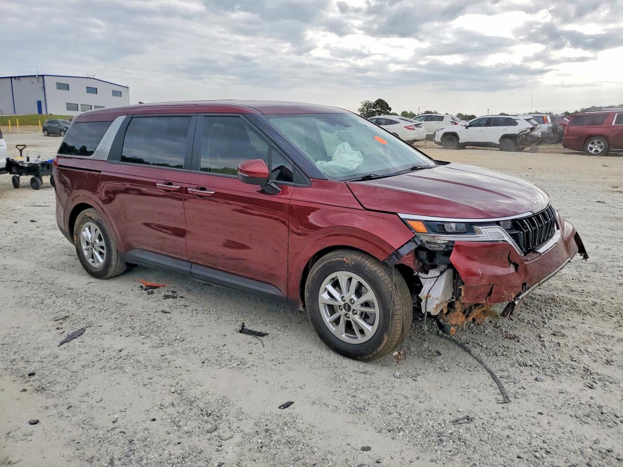 2023 KIA Carnival