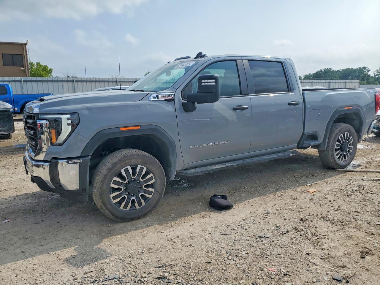 2024 GMC Sierra