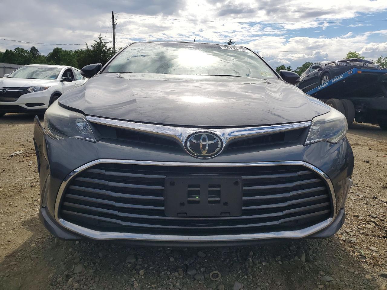 2017 TOYOTA Avalon