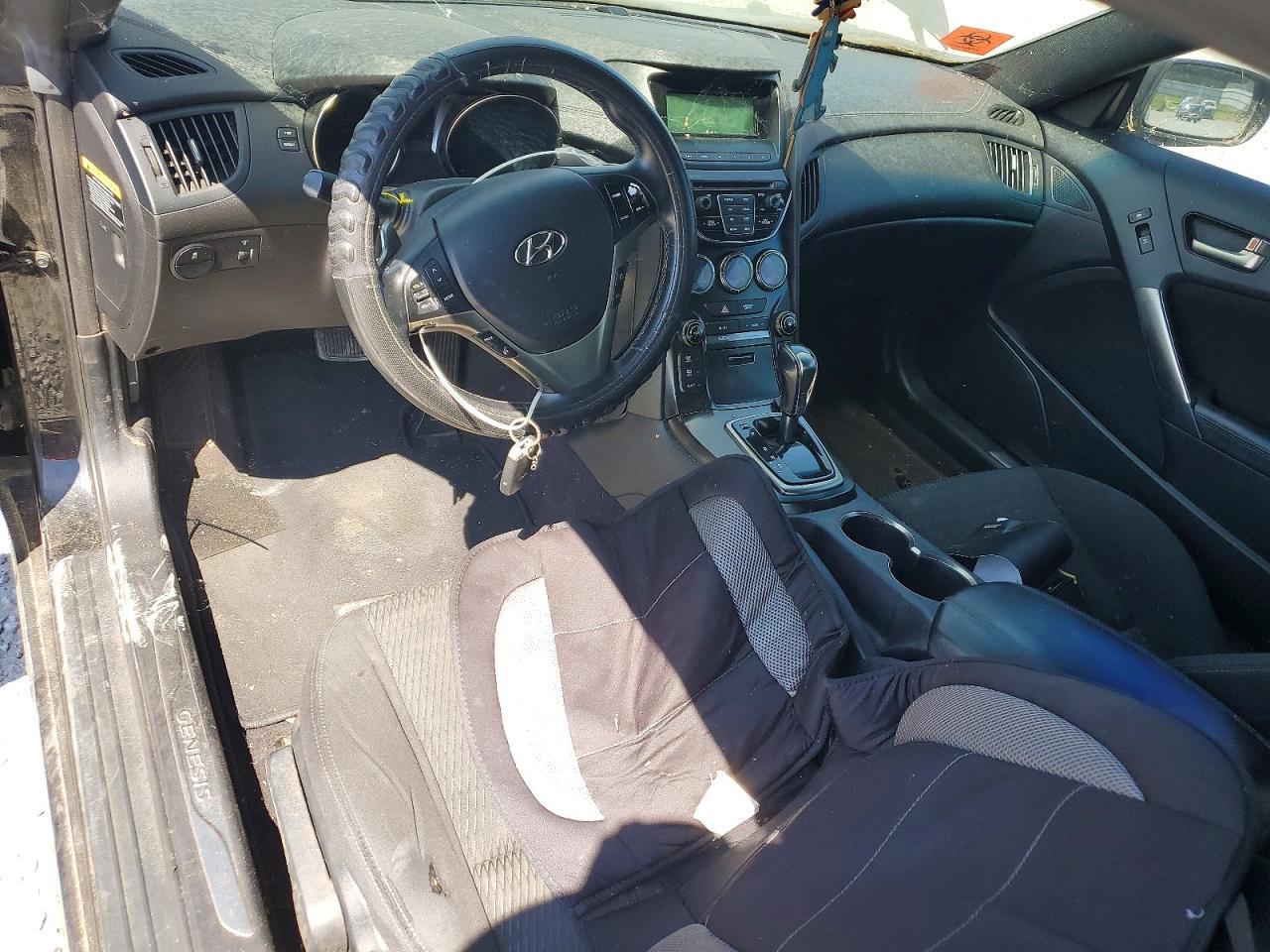 2014 HYUNDAI GENESIS