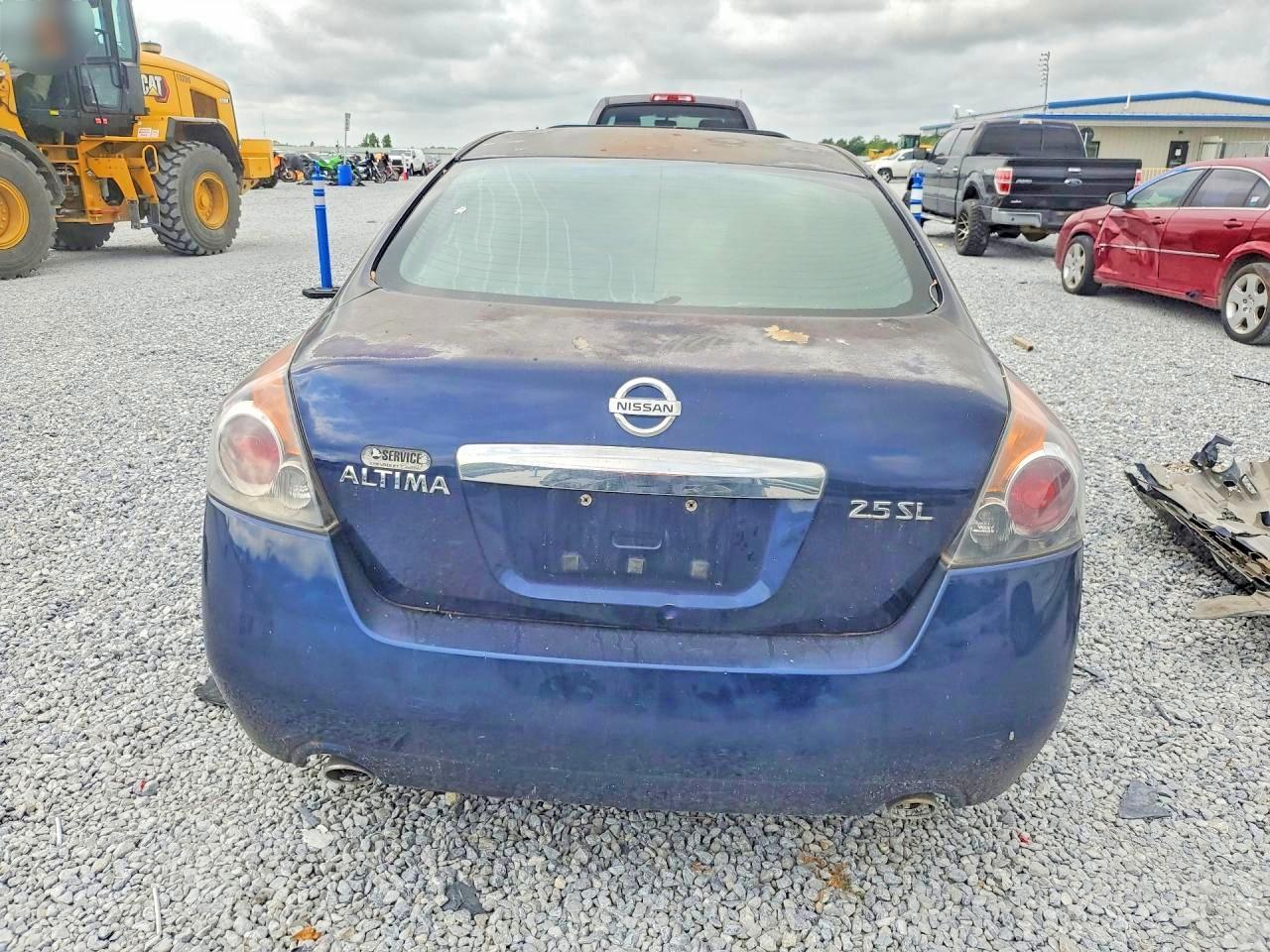 2011 NISSAN ALTIMA