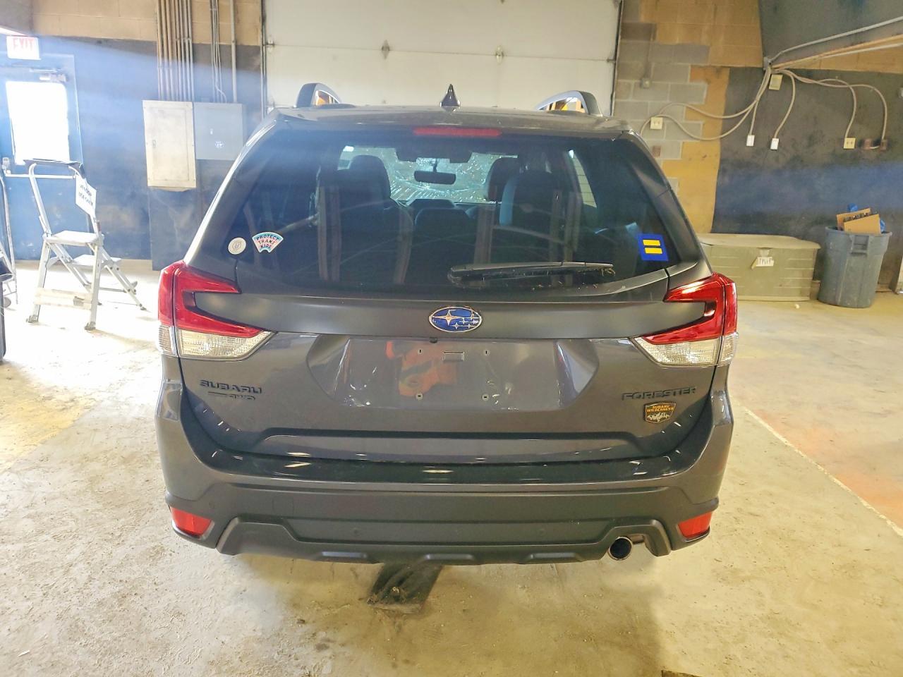 2023 SUBARU FORESTER