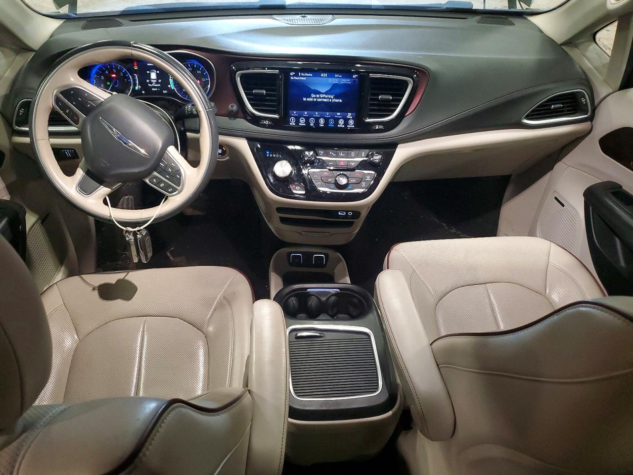 2020 CHRYSLER Pacifica