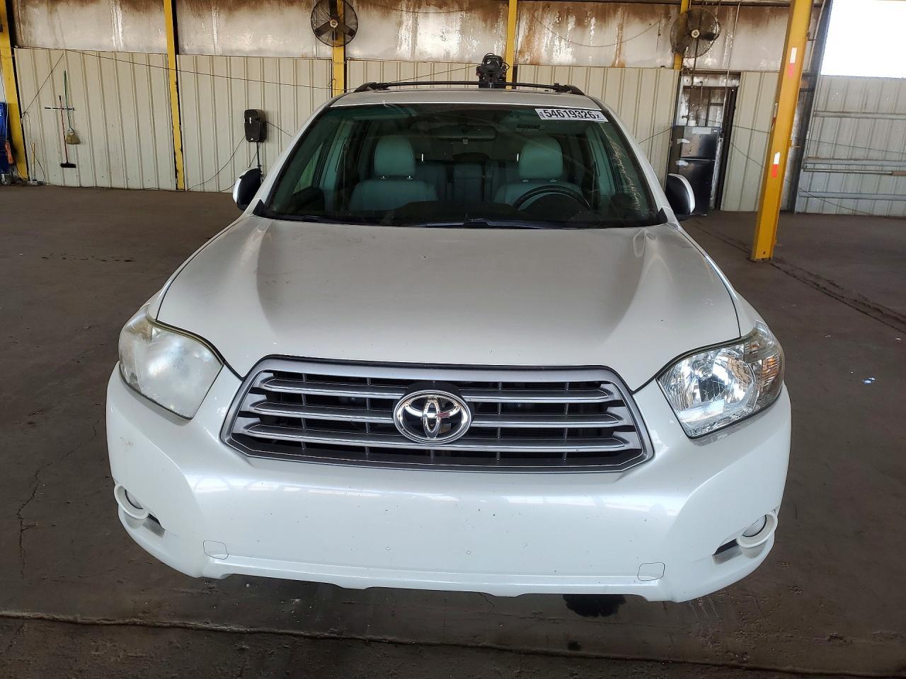 2010 TOYOTA HIGHLANDER