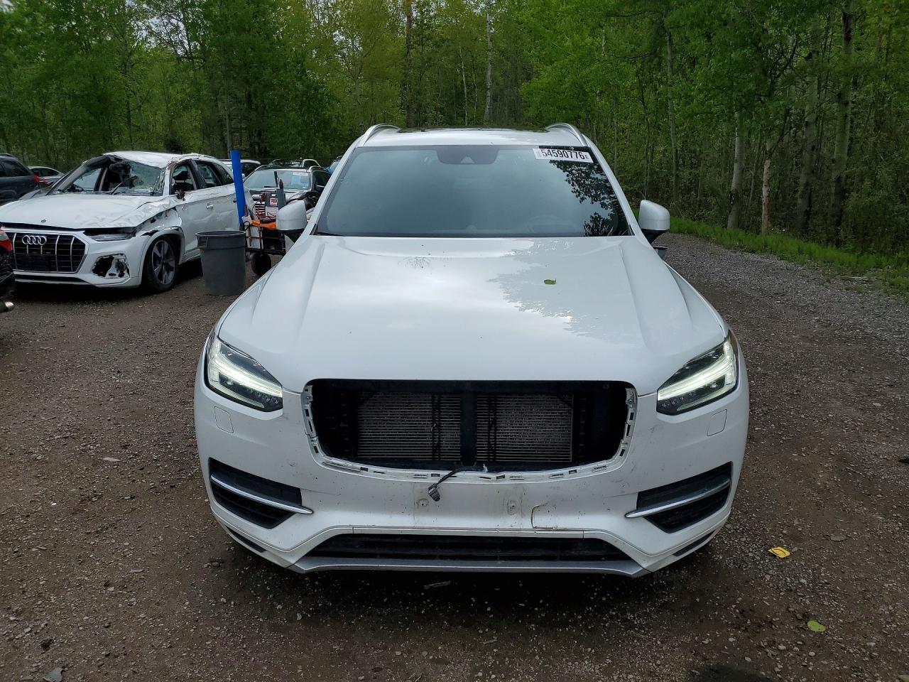 2019 VOLVO XC90