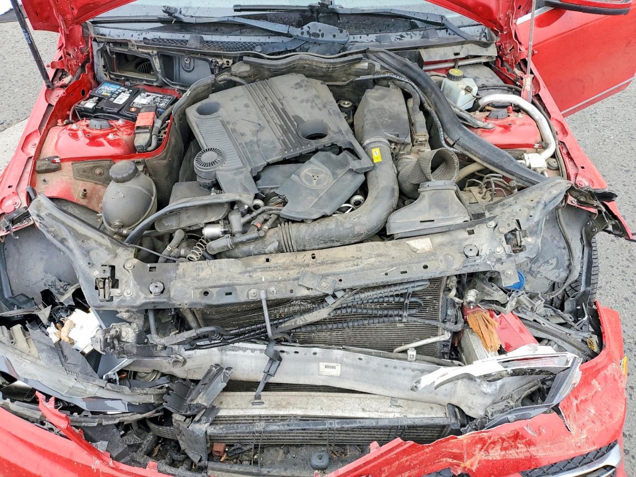 2012 MERCEDES-BENZ C-CLASS