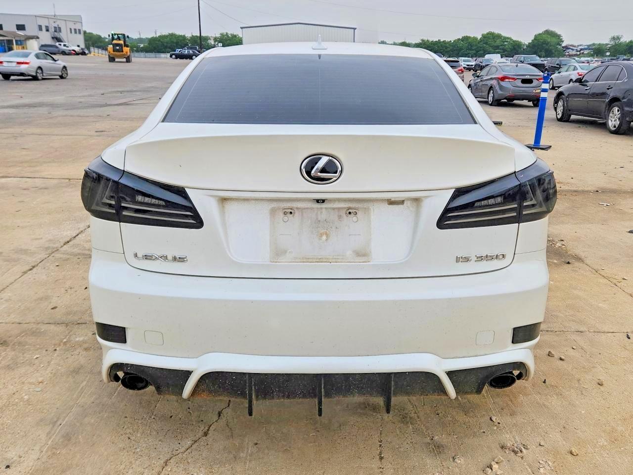 2010 LEXUS IS 350