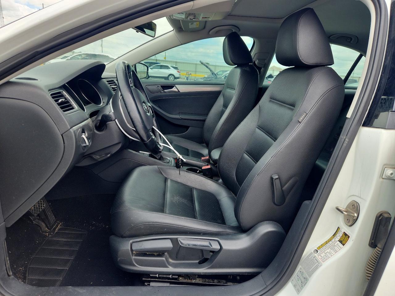 2017 VOLKSWAGEN JETTA