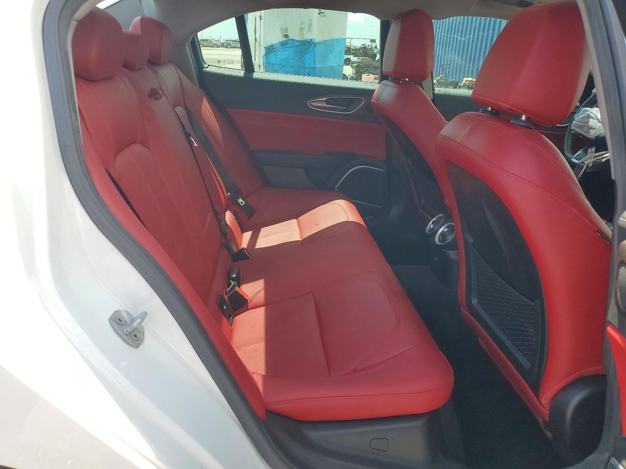 2021 ALFA ROMEO Giulia