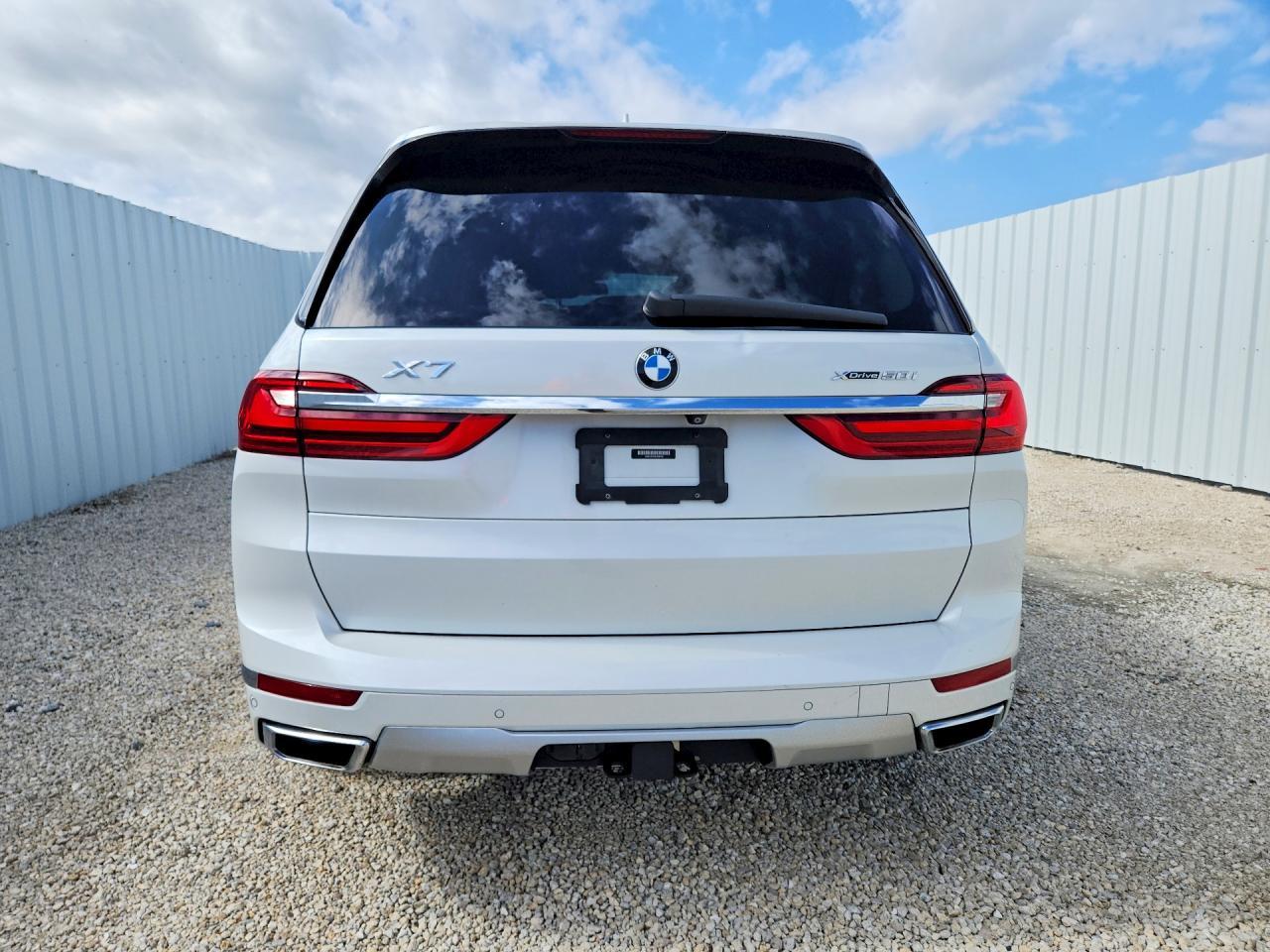 2019 BMW X7