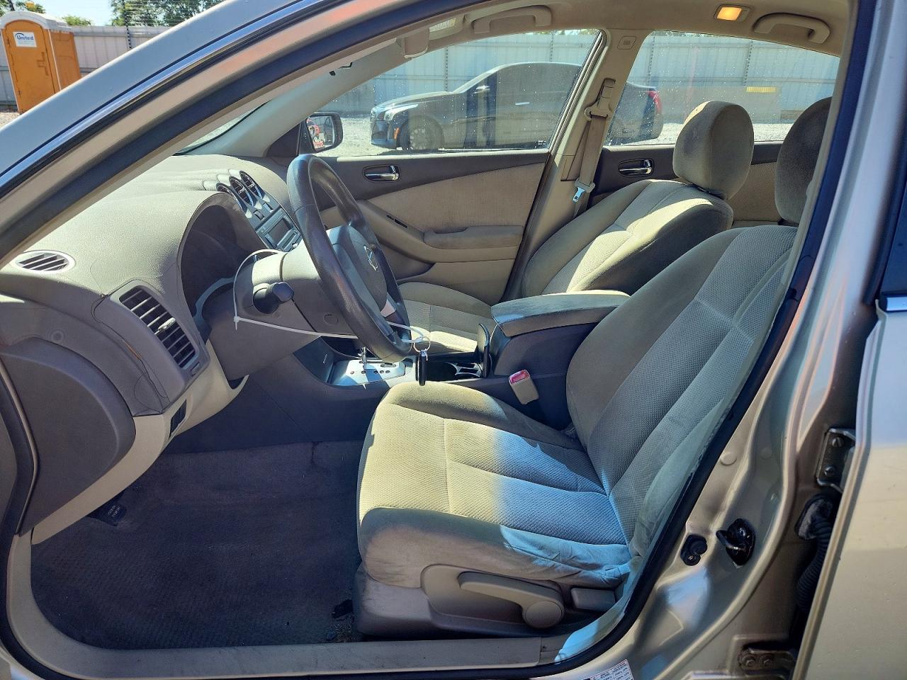 2009 NISSAN ALTIMA