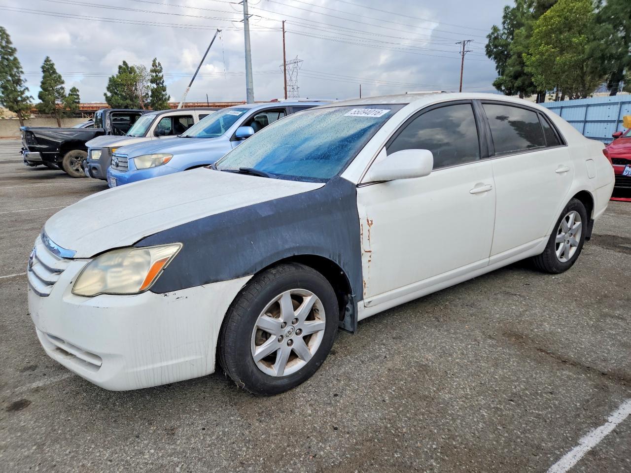 2006 TOYOTA Avalon