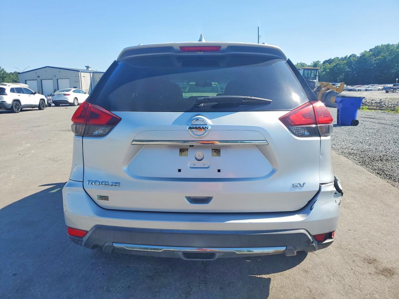 2018 NISSAN ROGUE