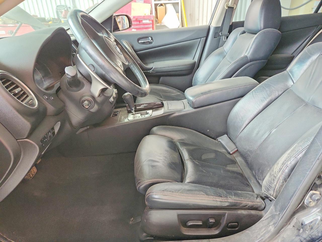 2014 NISSAN Maxima