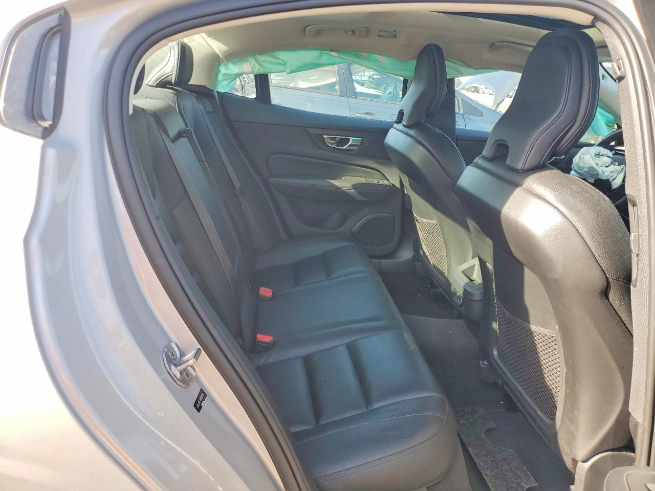 2024 VOLVO S60