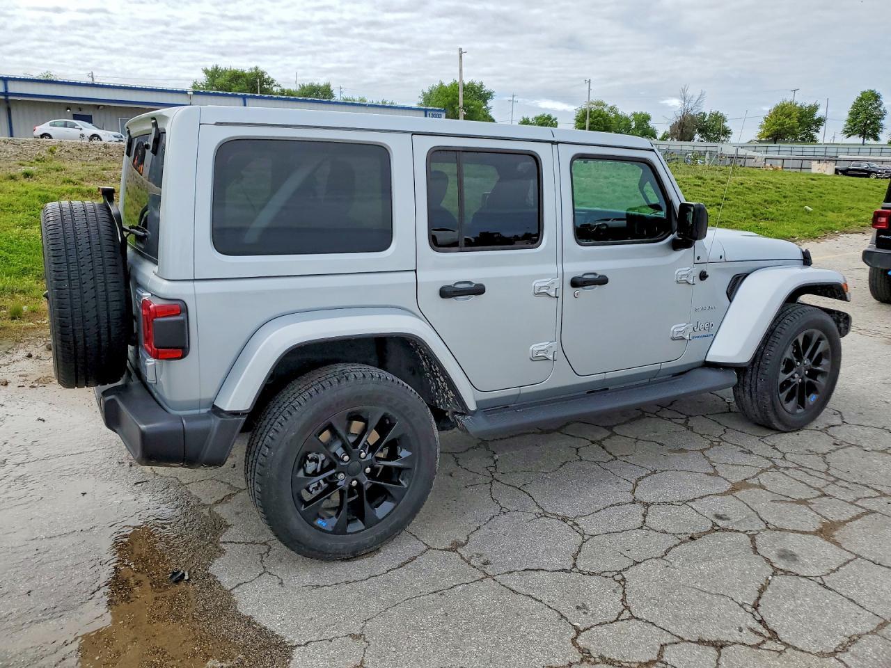 2023 JEEP WRANGLER