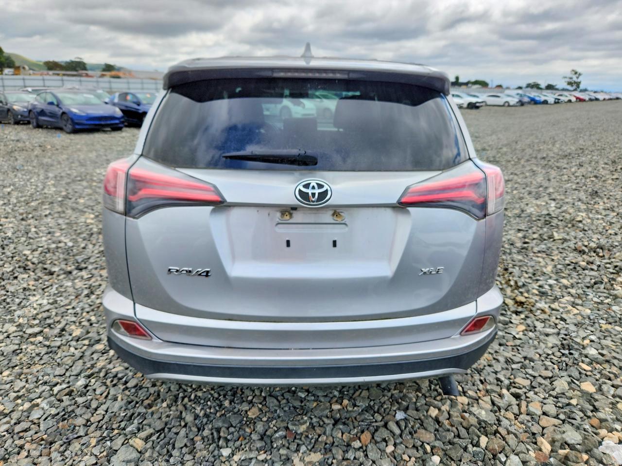 2018 TOYOTA RAV4
