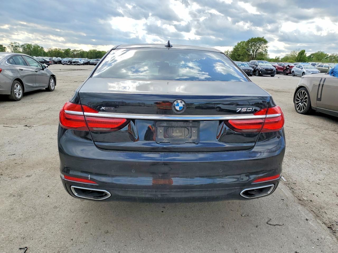 2016 BMW 7 series