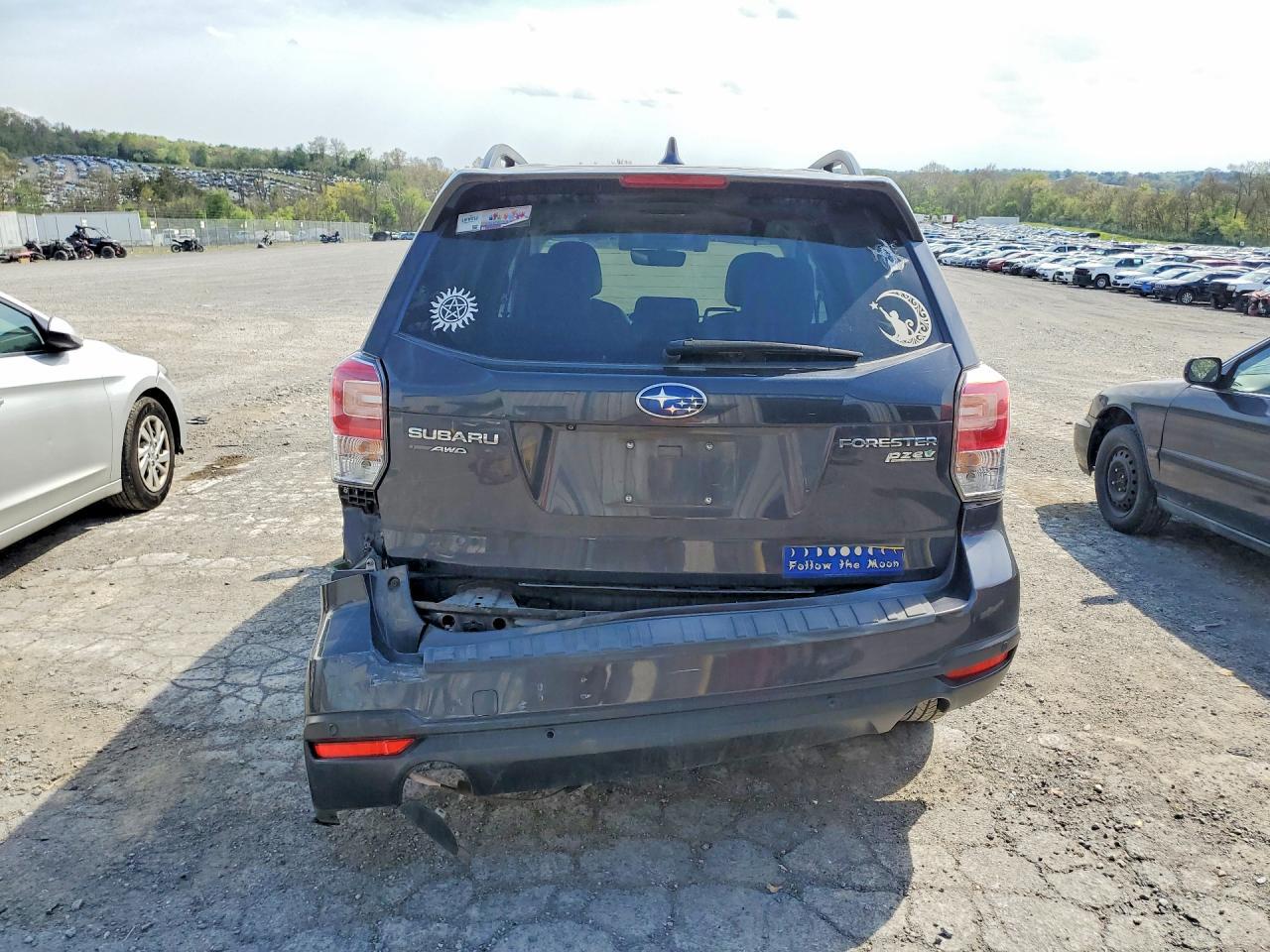 2017 SUBARU FORESTER