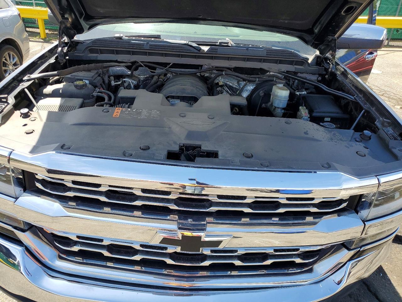 2018 CHEVROLET Silverado