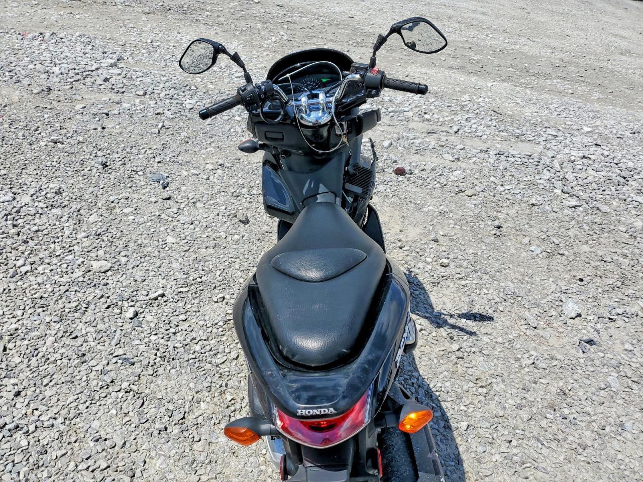 2013 HONDA Pcx