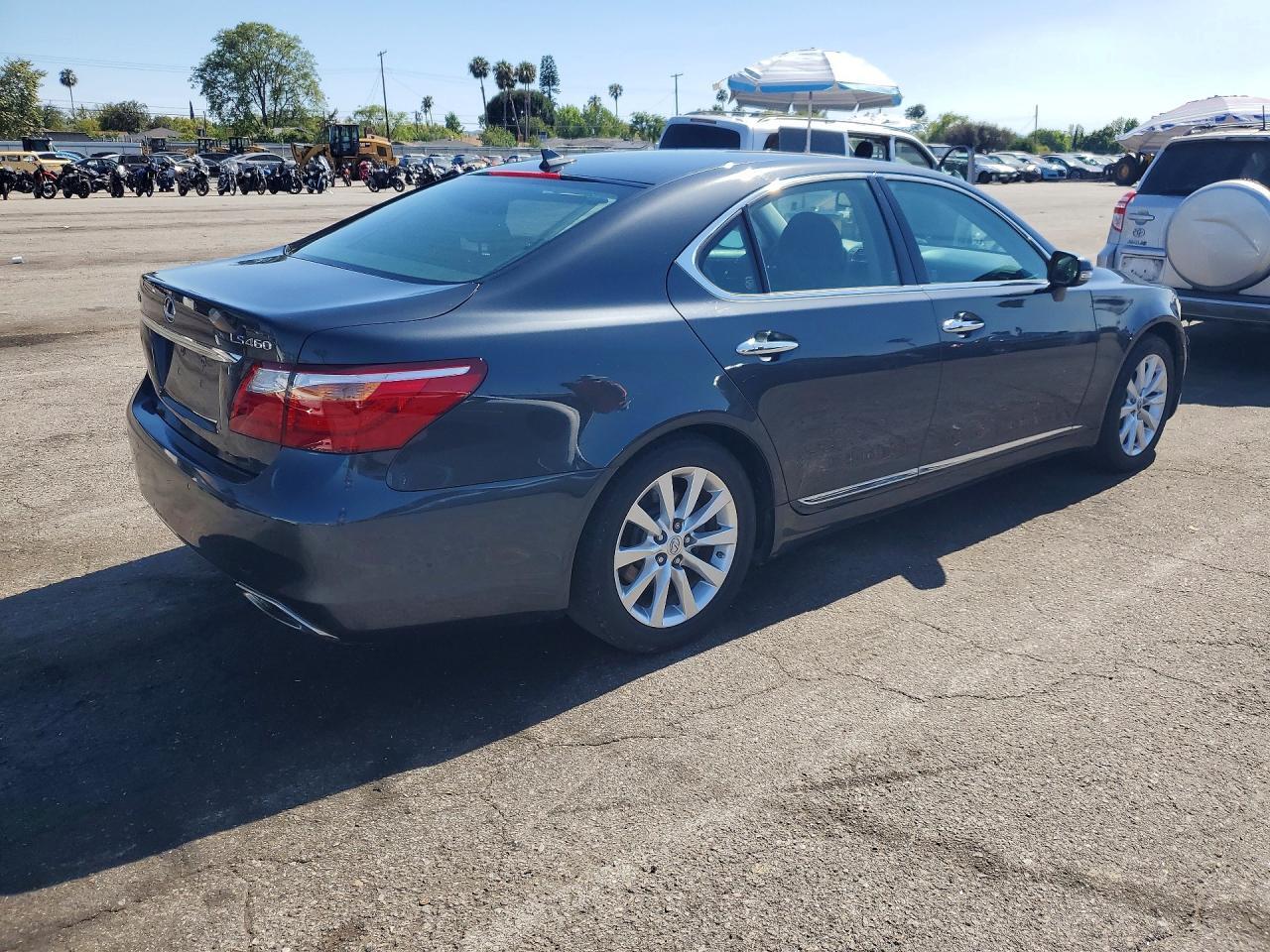 2010 LEXUS LS 460