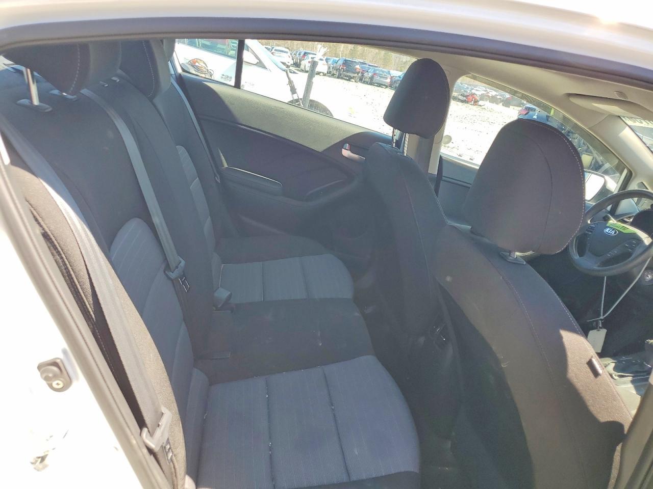 2015 KIA FORTE