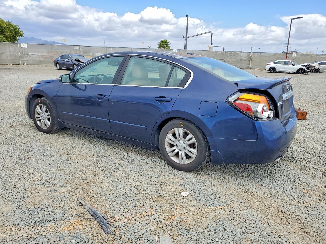 2011 NISSAN ALTIMA