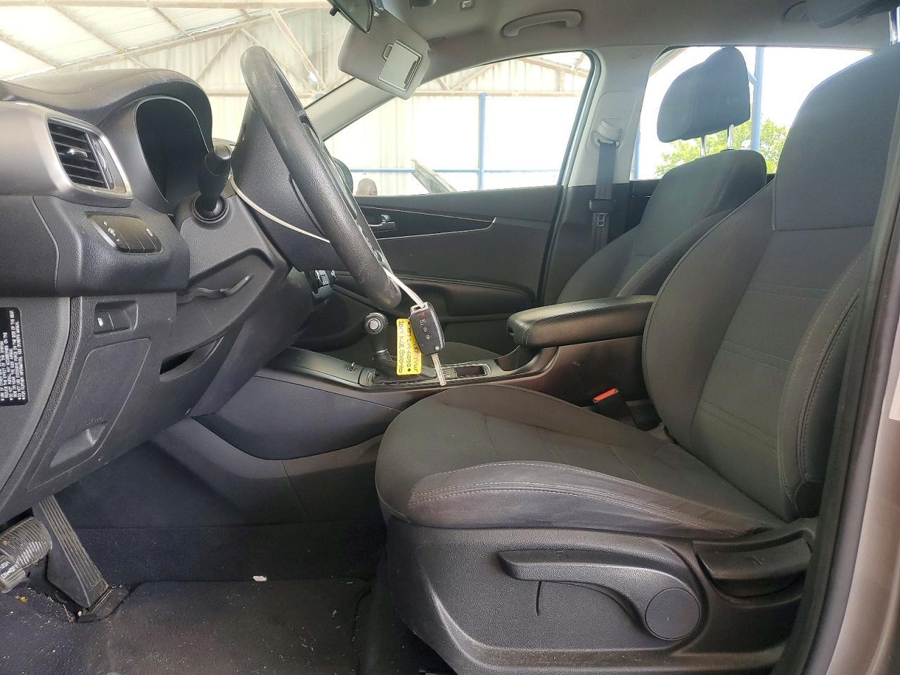 2017 KIA SORENTO