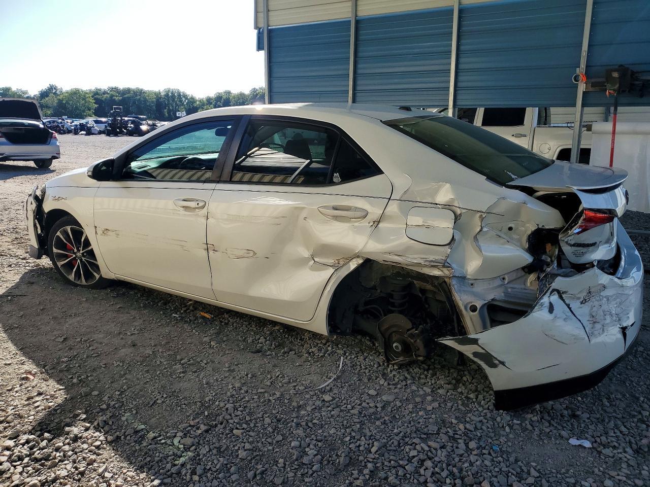 2017 TOYOTA COROLLA