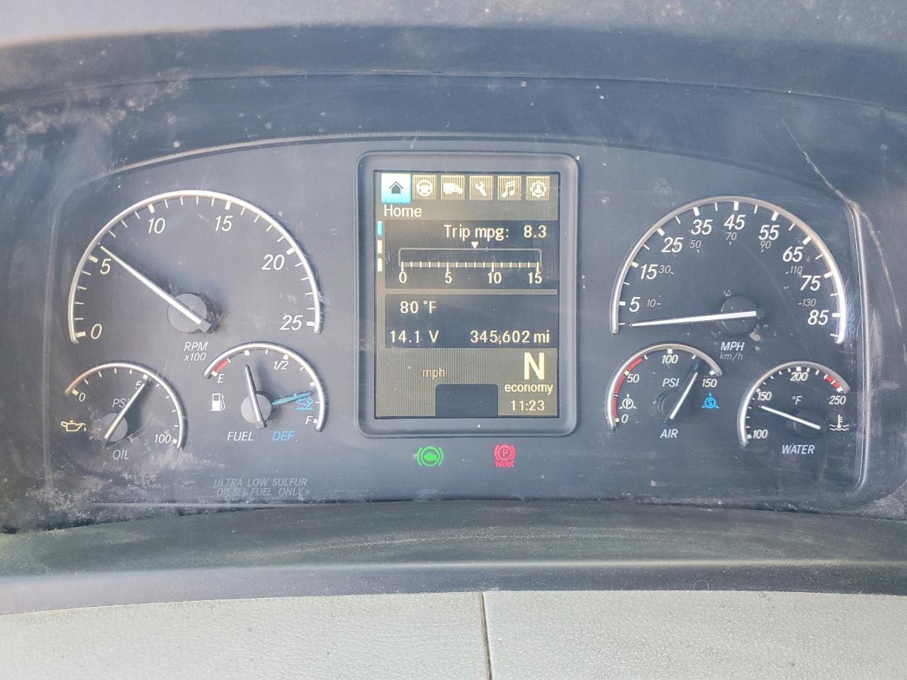 2020 FREIGHTLINER CASCADIA 126