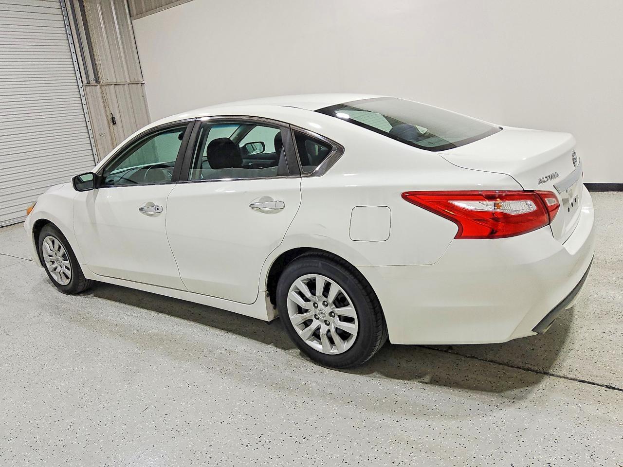 2017 NISSAN ALTIMA
