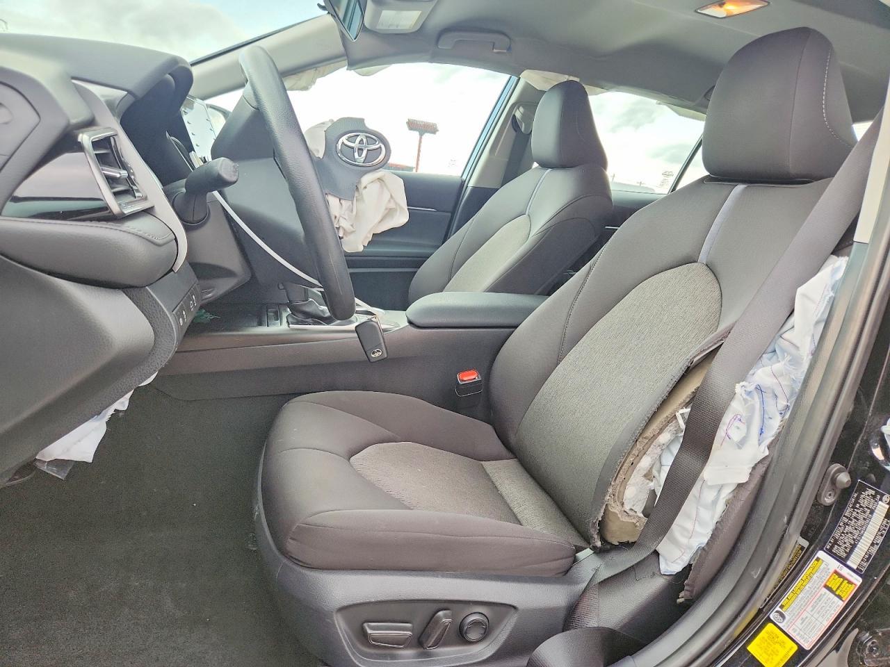 2024 TOYOTA CAMRY