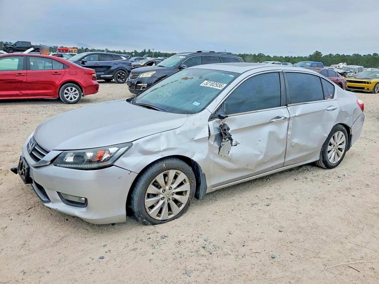 2015 HONDA ACCORD