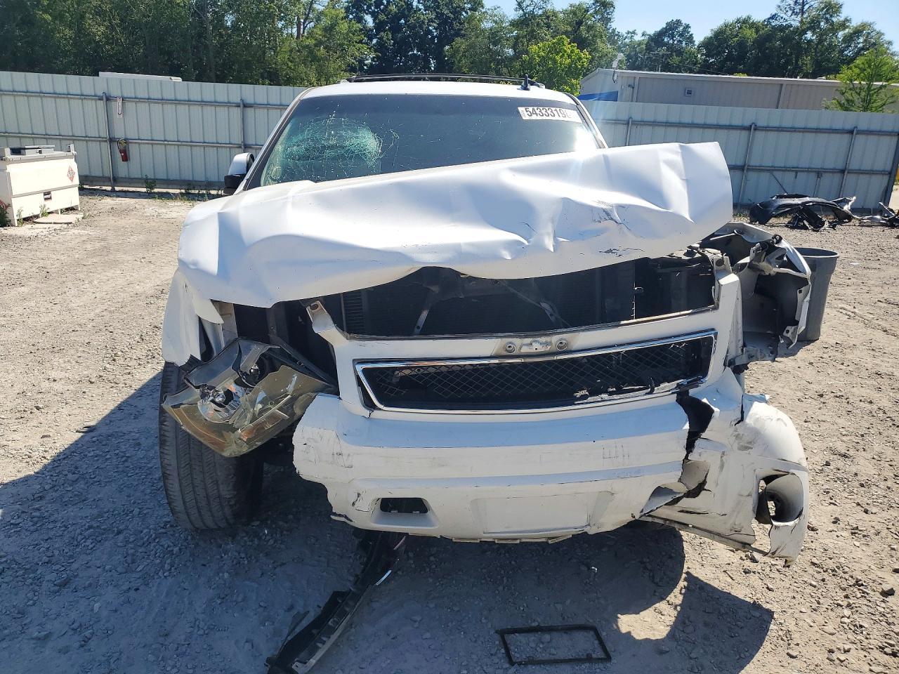 2011 CHEVROLET Tahoe