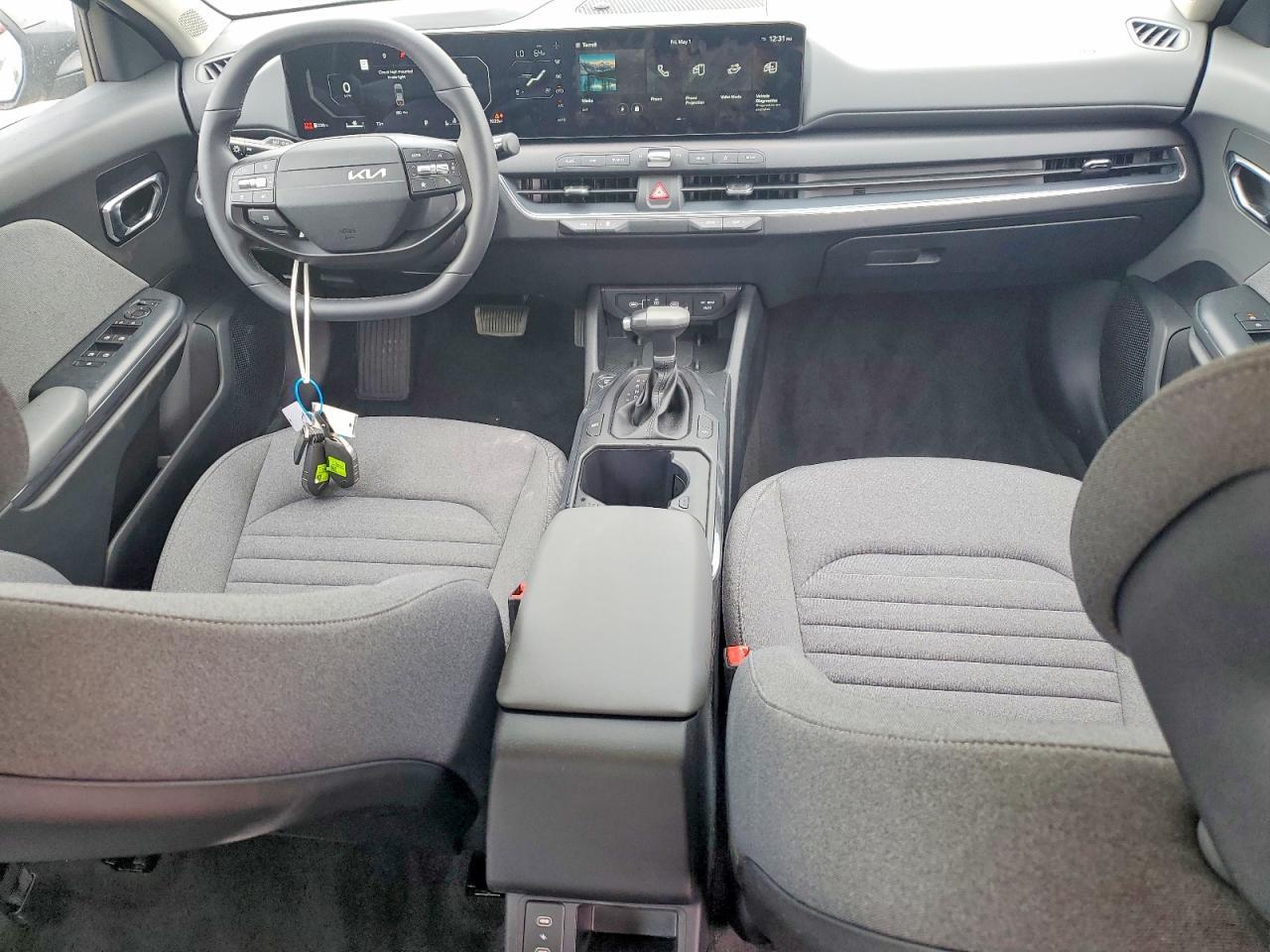 2025 KIA K4