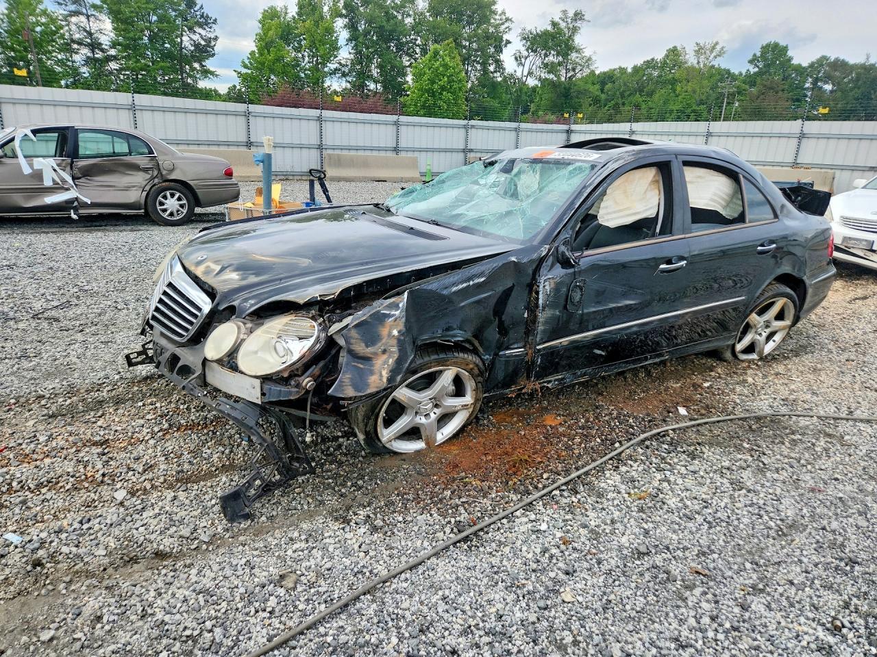 2009 MERCEDES-BENZ E-Class