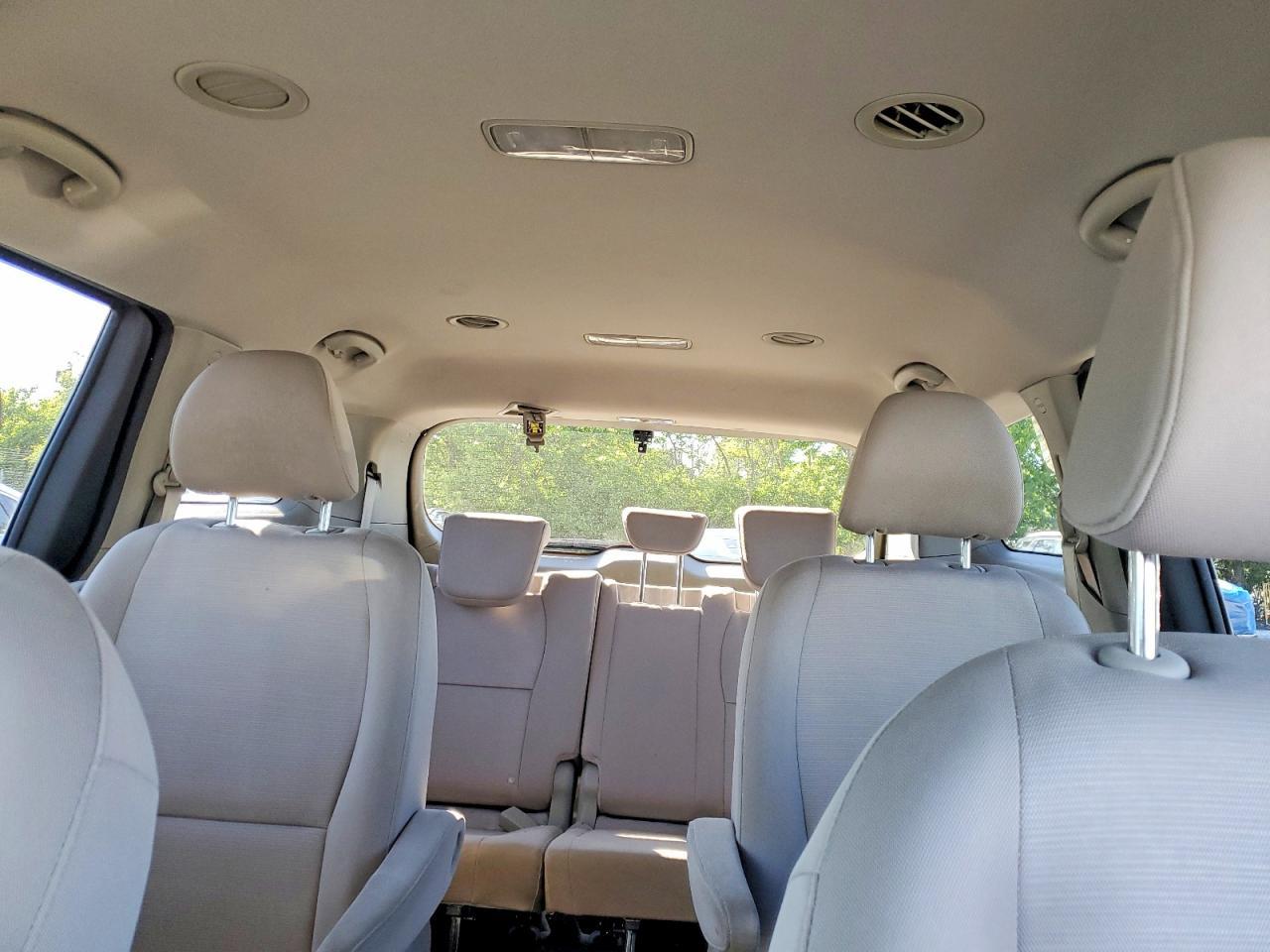 2015 KIA SEDONA