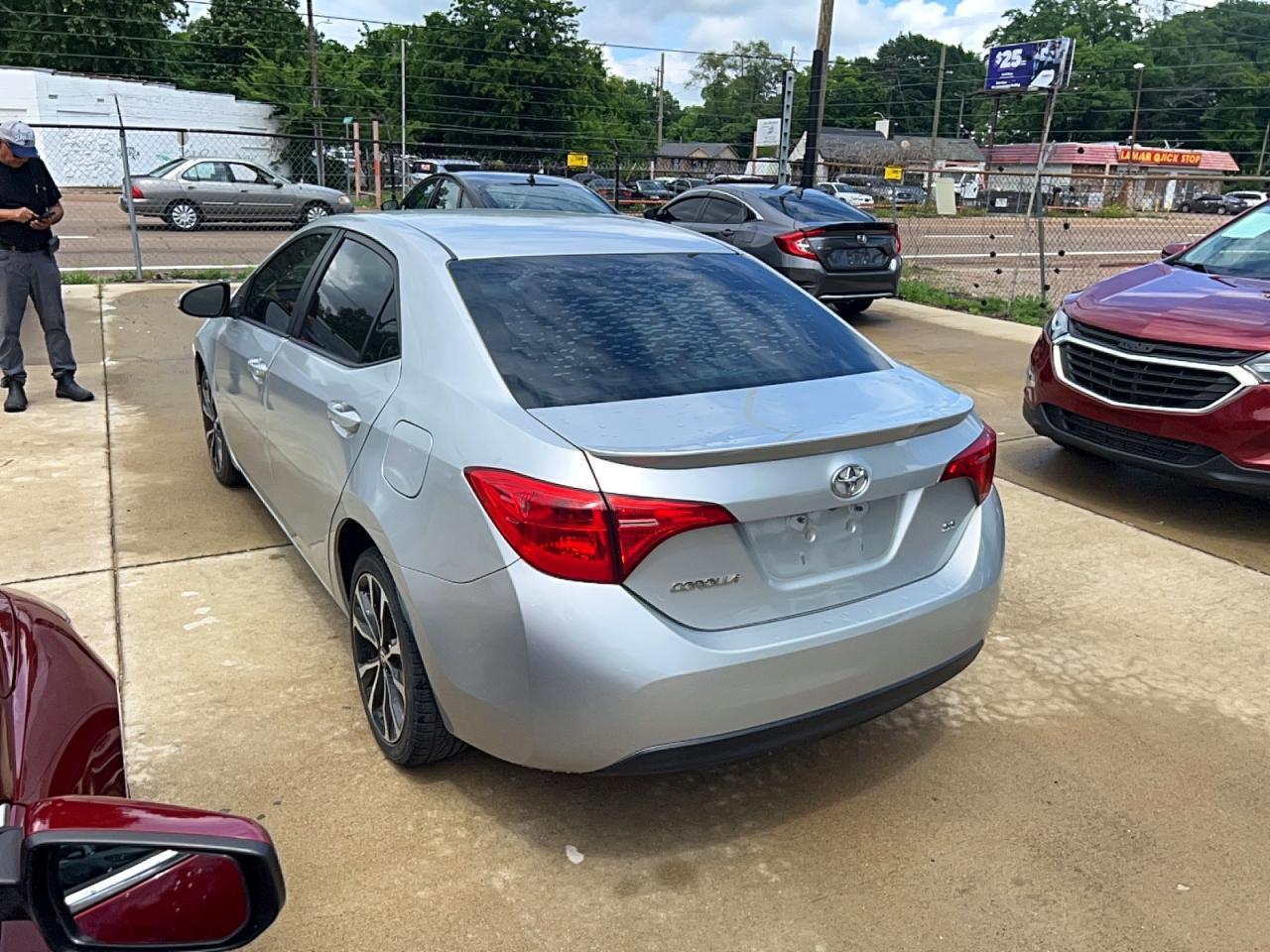 2017 TOYOTA COROLLA
