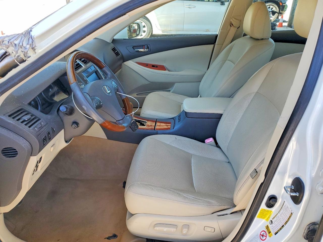 2011 LEXUS ES 350