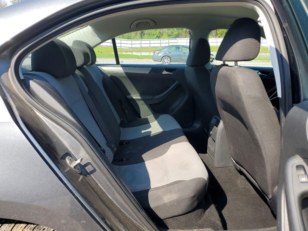 2017 VOLKSWAGEN JETTA