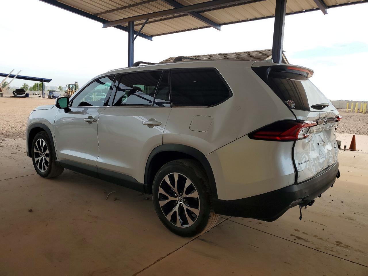 2025 TOYOTA HIGHLANDER