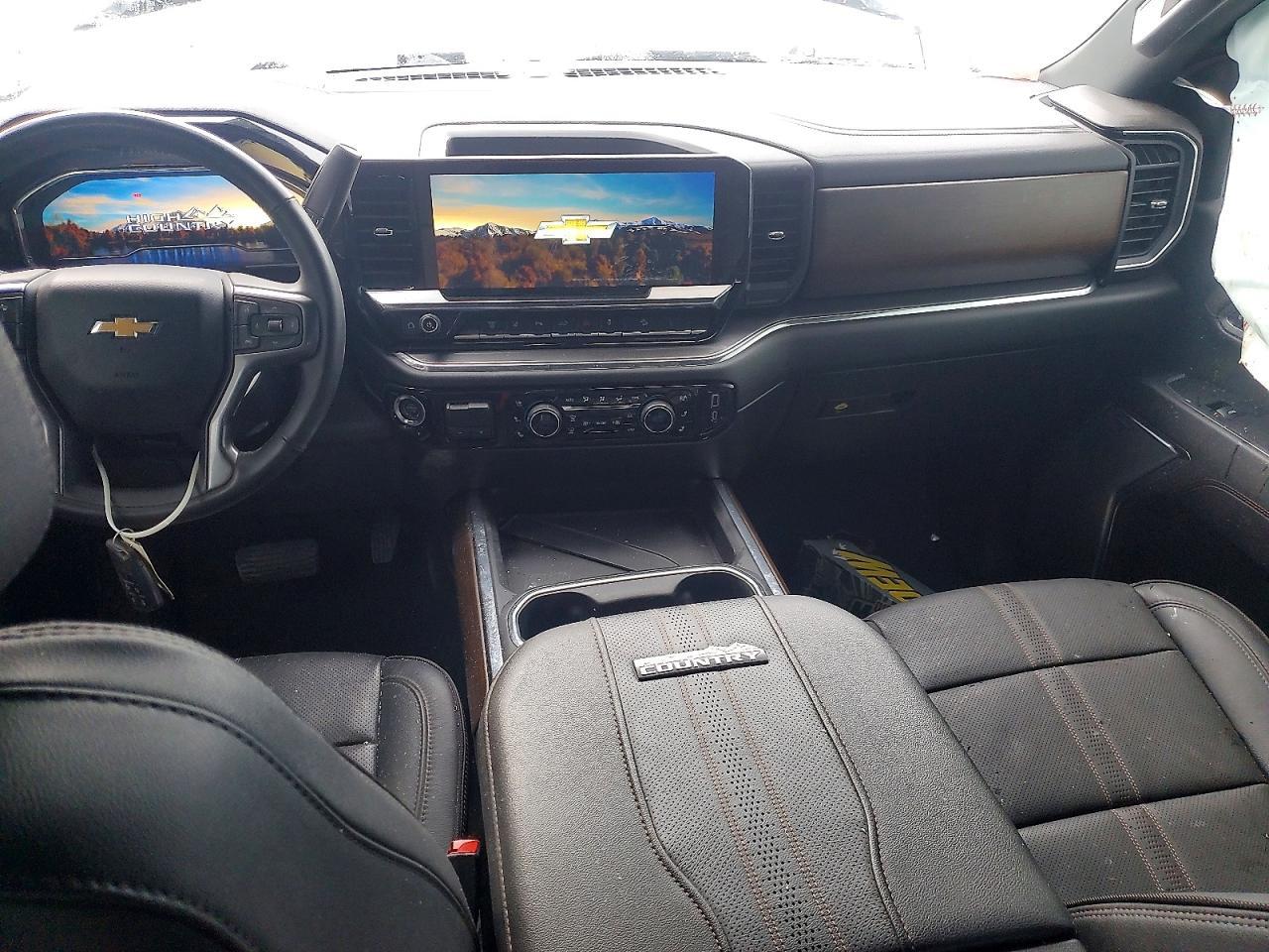 2024 CHEVROLET Silverado
