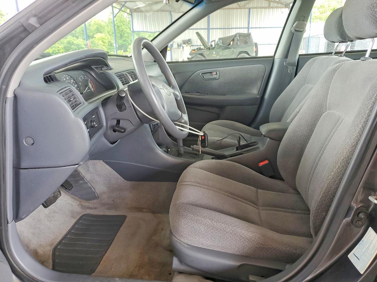 2000 TOYOTA CAMRY